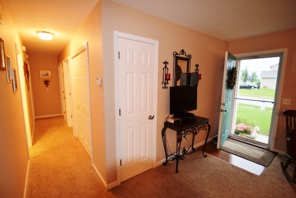 1416 Sedgefield Way, Goshen, IN 46526 photo 9