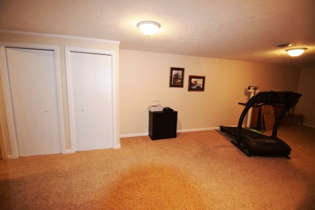 1416 Sedgefield Way, Goshen, IN 46526 photo 12