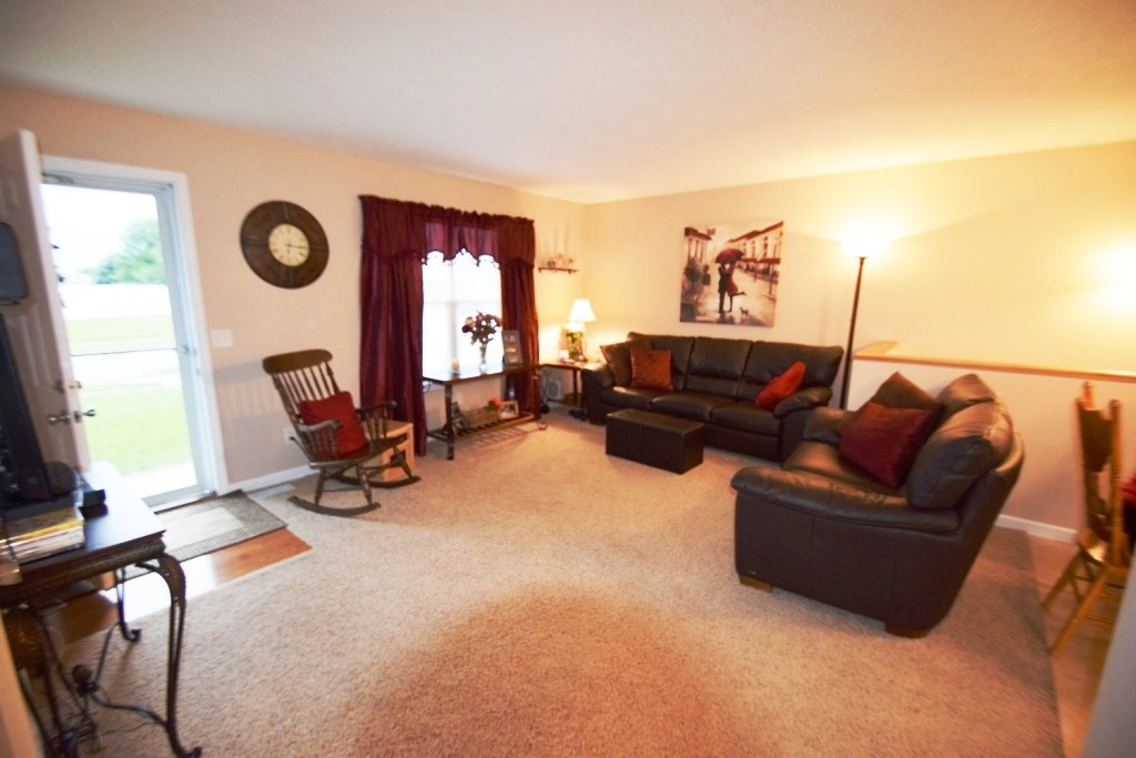 1416 Sedgefield Way, Goshen, IN 46526 photo 2