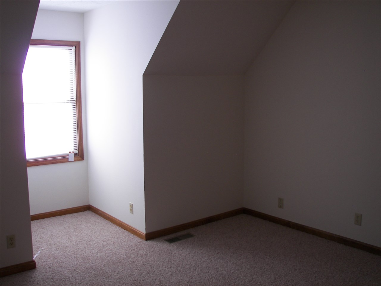7444 Meridian Ave, Evansville, IN 47715 photo 8