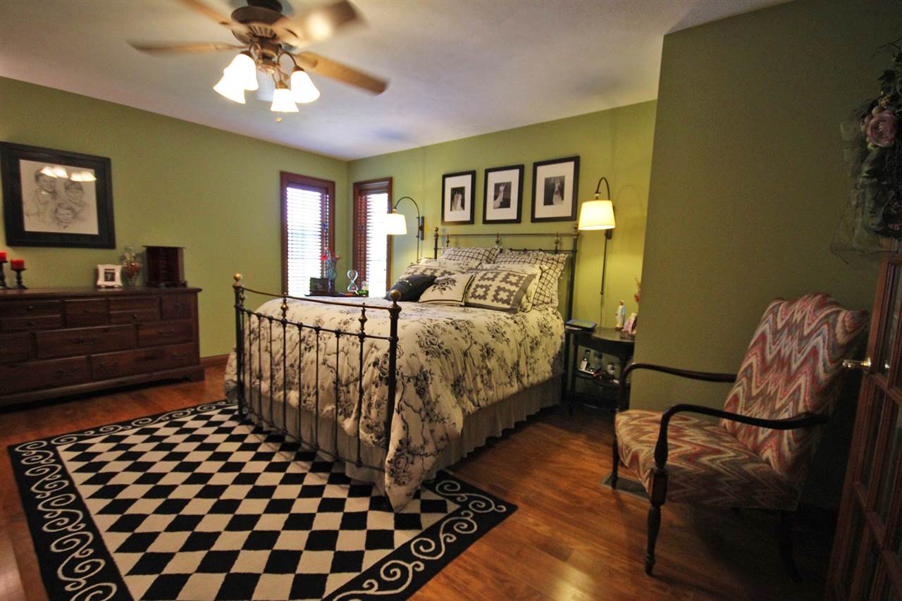 2635 Secretariat Ct, Evansville, IN 47720 photo 14