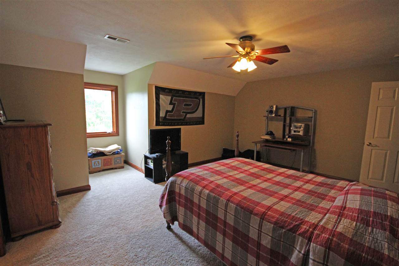 2635 Secretariat Ct, Evansville, IN 47720 photo 16