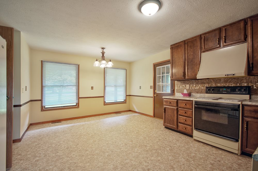 57105 County Road 21, Goshen, IN 46528 photo 7