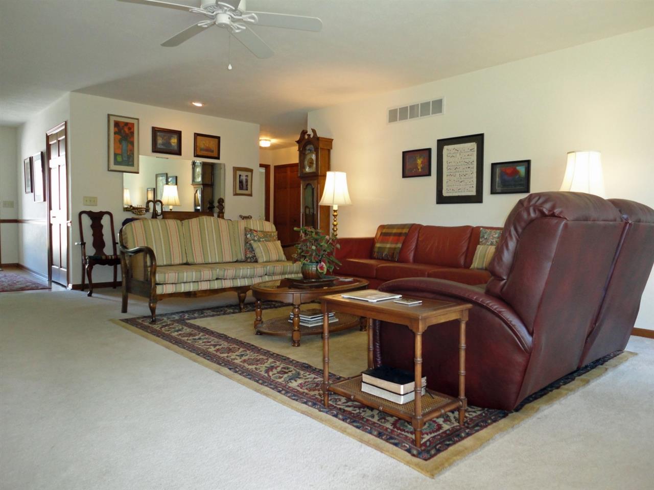 1304 Apple Ridge Ct, South Bend, IN 46614 photo 5