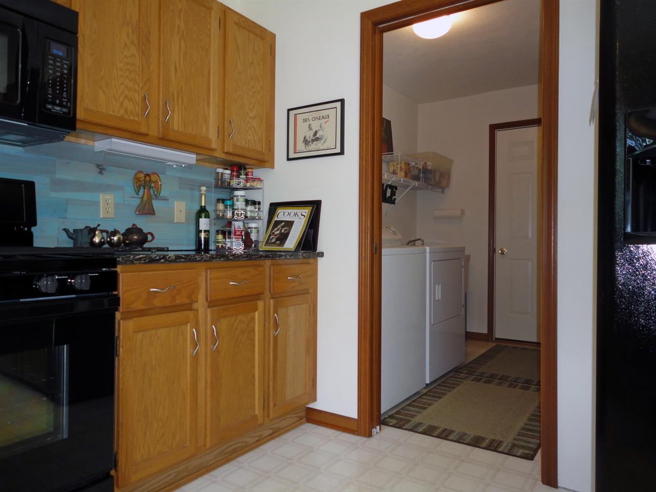 1304 Apple Ridge Ct, South Bend, IN 46614 photo 14