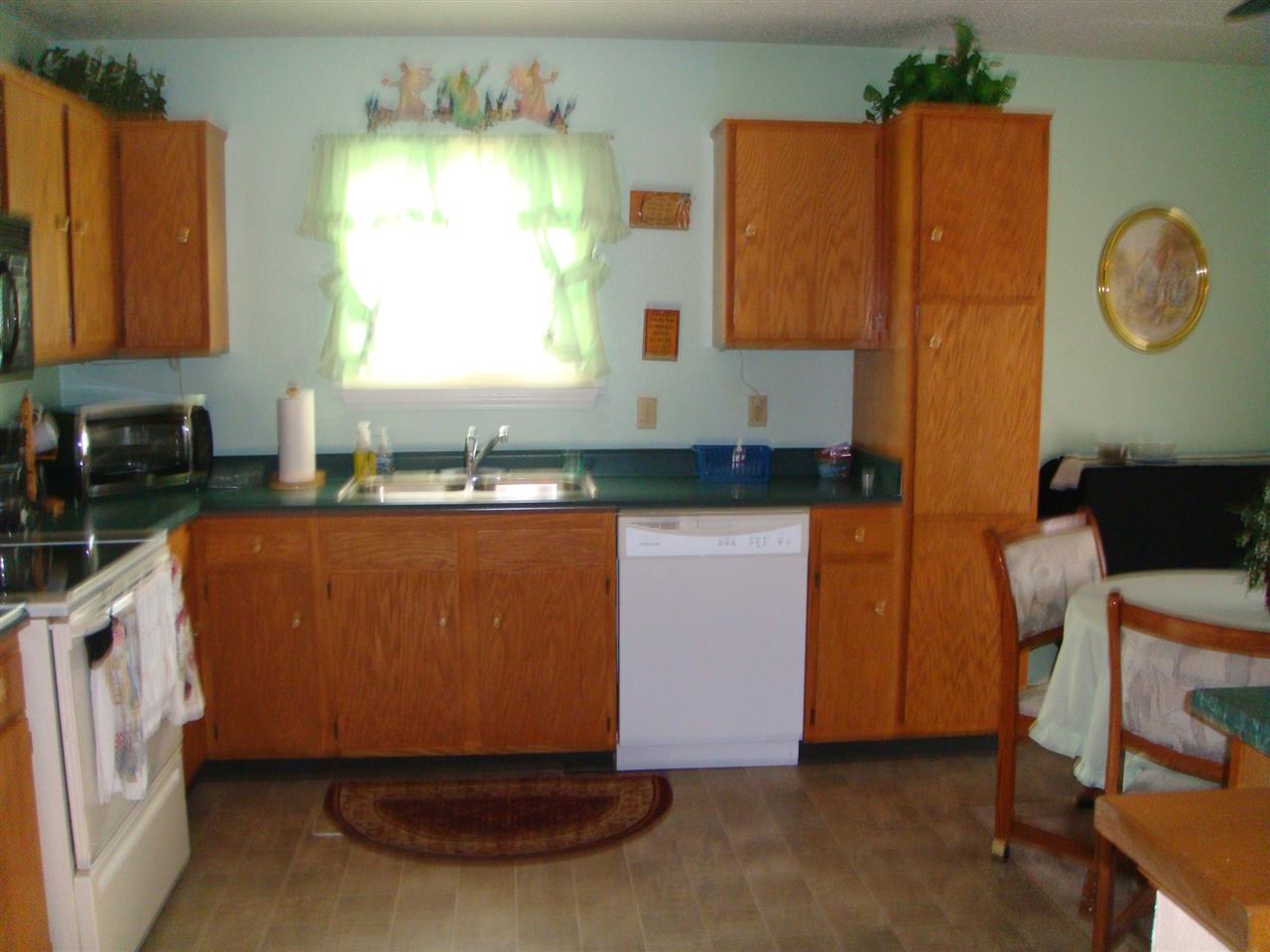 1798 Carol Lynn Dr, Kokomo, IN 46901 photo 2