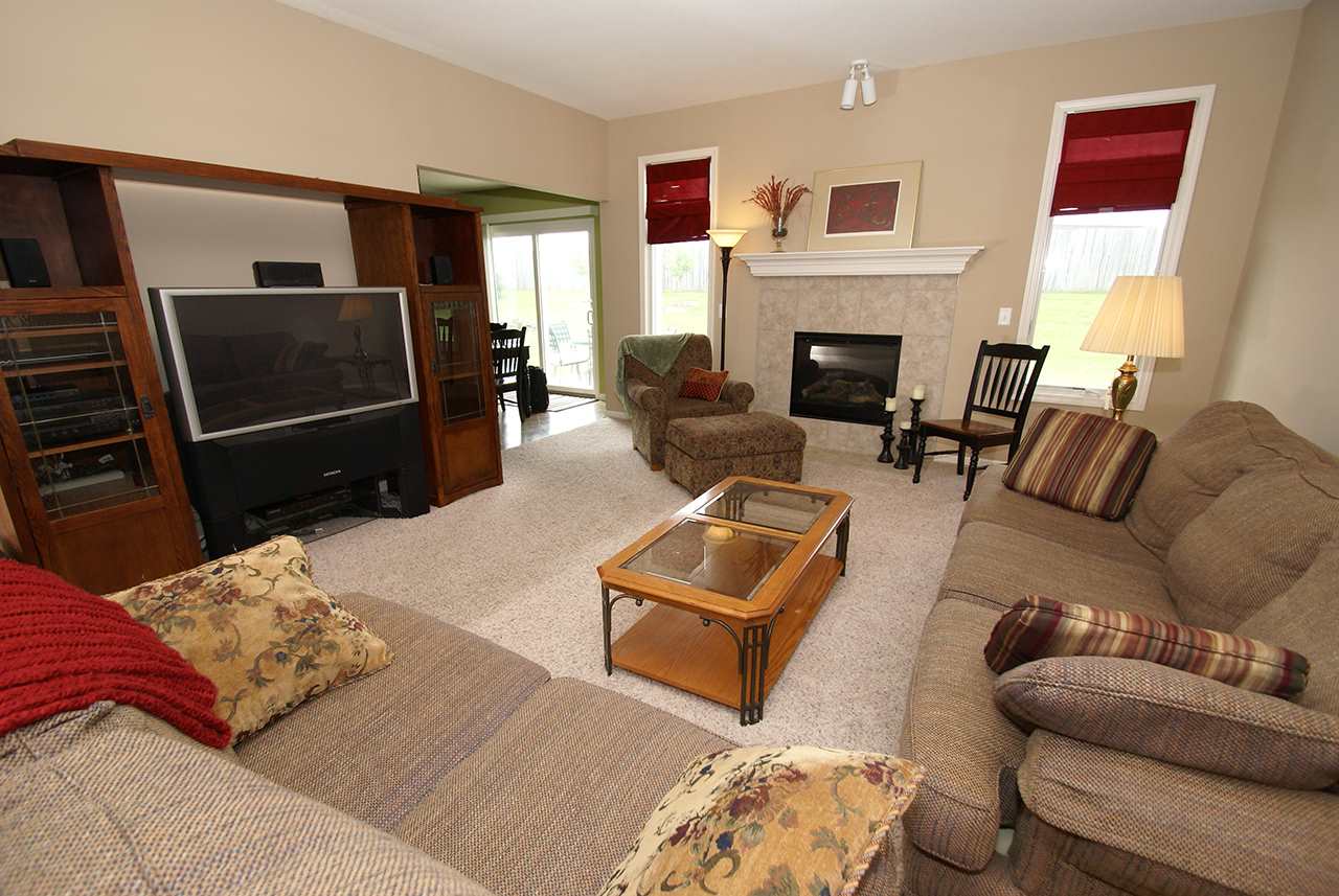 13031 Cocoplum Ct, Fort Wayne, IN 46814 photo 3