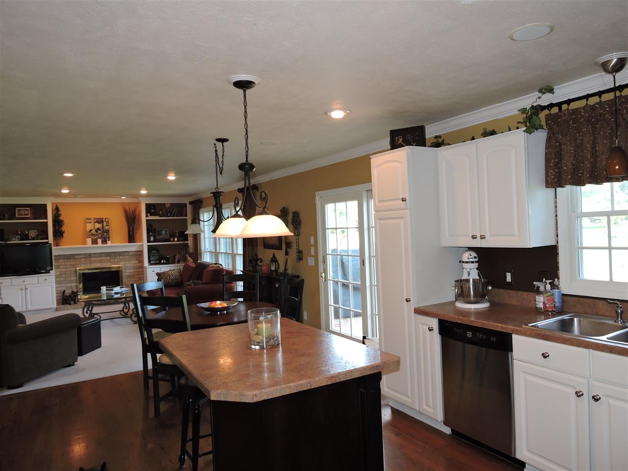 15051 Longbridge Dr, Granger, IN 46530 photo 9