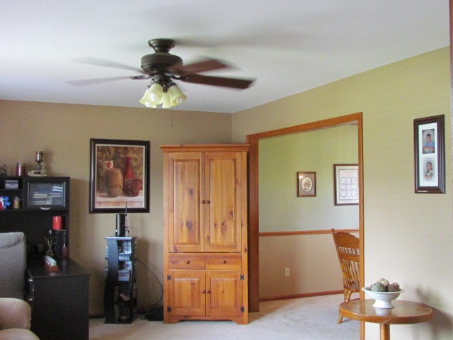 3071 Navajo Xing, New Haven, IN 46774 photo 5