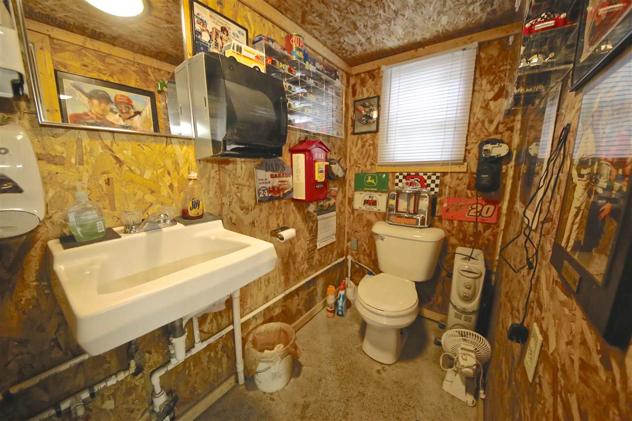 7090 W May Rd, Bloomington, IN 47403 photo 18