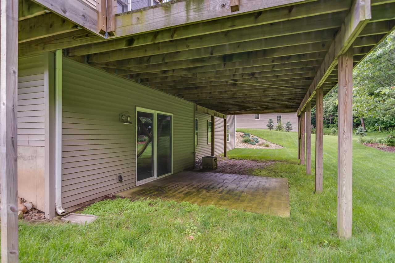 21895 Locust Bend Ct, South Bend, IN 46628 photo 29