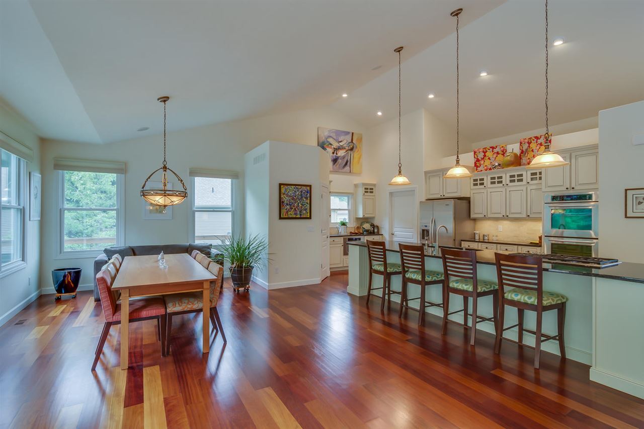 21895 Locust Bend Ct, South Bend, IN 46628 photo 8