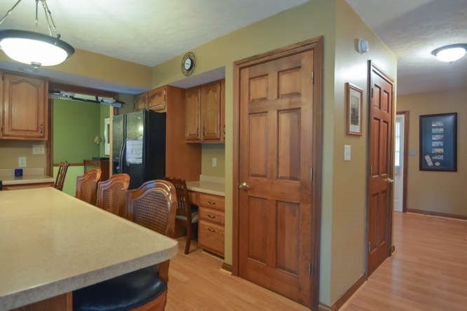 1044 E Jennifer Dr, Bloomington, IN 47401 photo 11