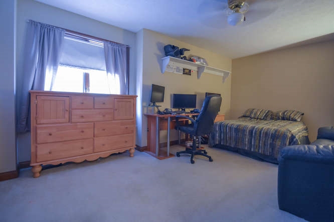 1044 E Jennifer Dr, Bloomington, IN 47401 photo 21