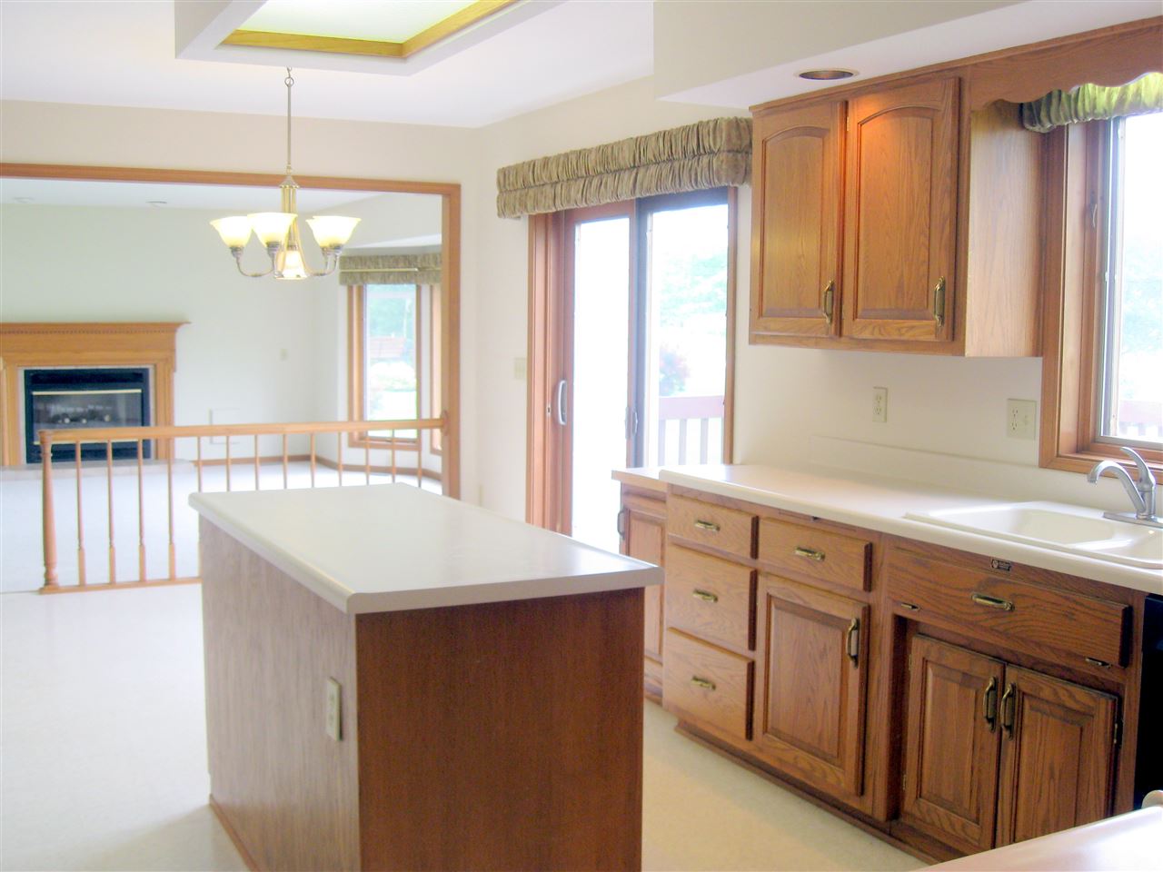 309 Soaring Eagle Ct, Fort Wayne, IN 46845 photo 2