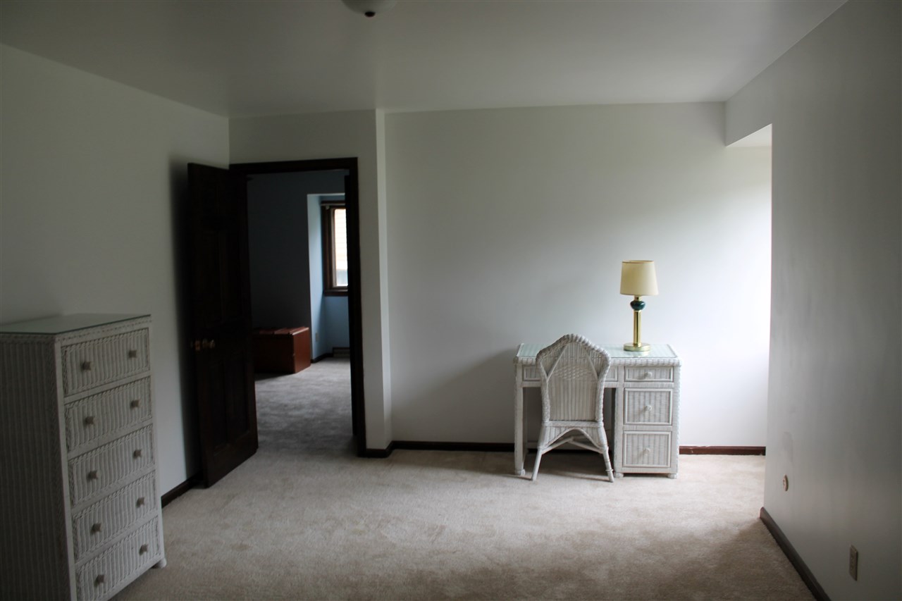 1434 Garland Cir, South Bend, IN 46614 photo 14