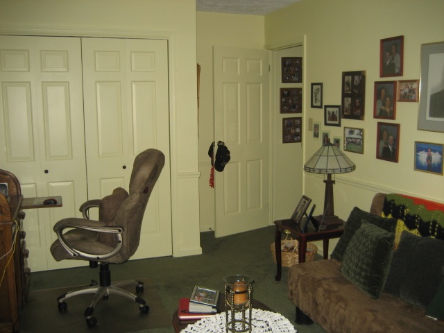 1187 E Commons Dr, Bloomington, IN 47401 photo 13