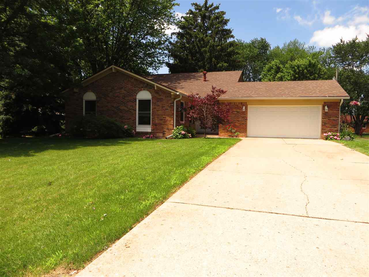 568 Courtland Ave, Lafayette, IN 47905 photo 2