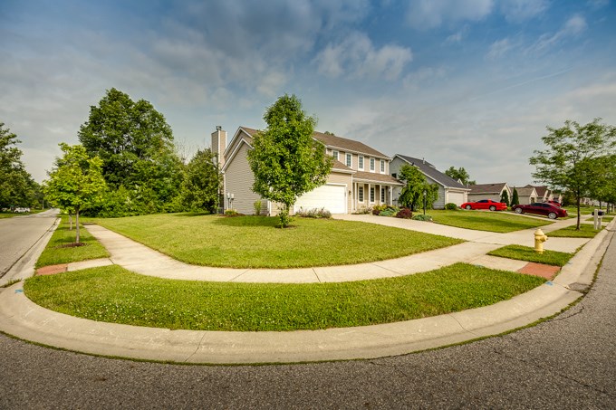 5401 Myanna Ln, Fort Wayne, IN 46835 photo 2