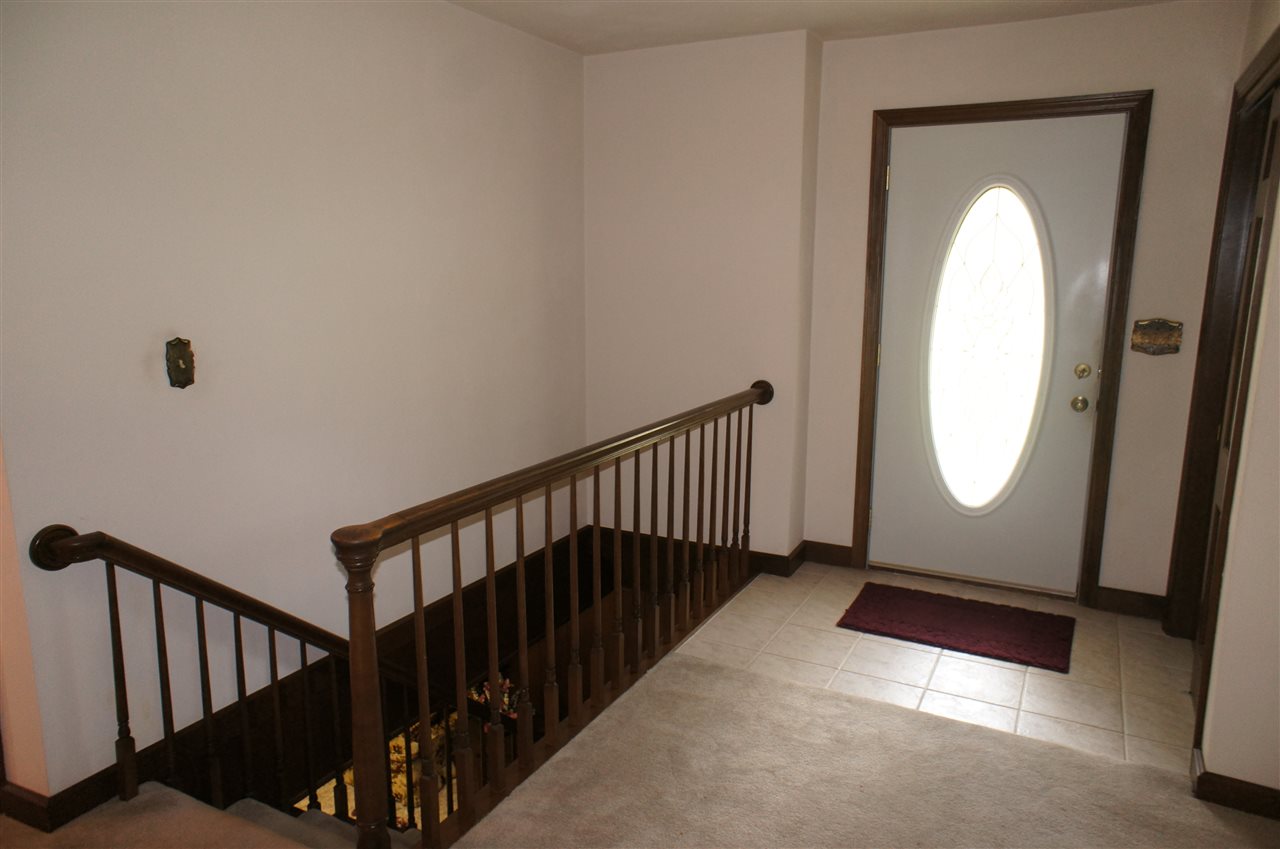 3314 Bittersweet Dr, Jasper, IN 47546 photo 6