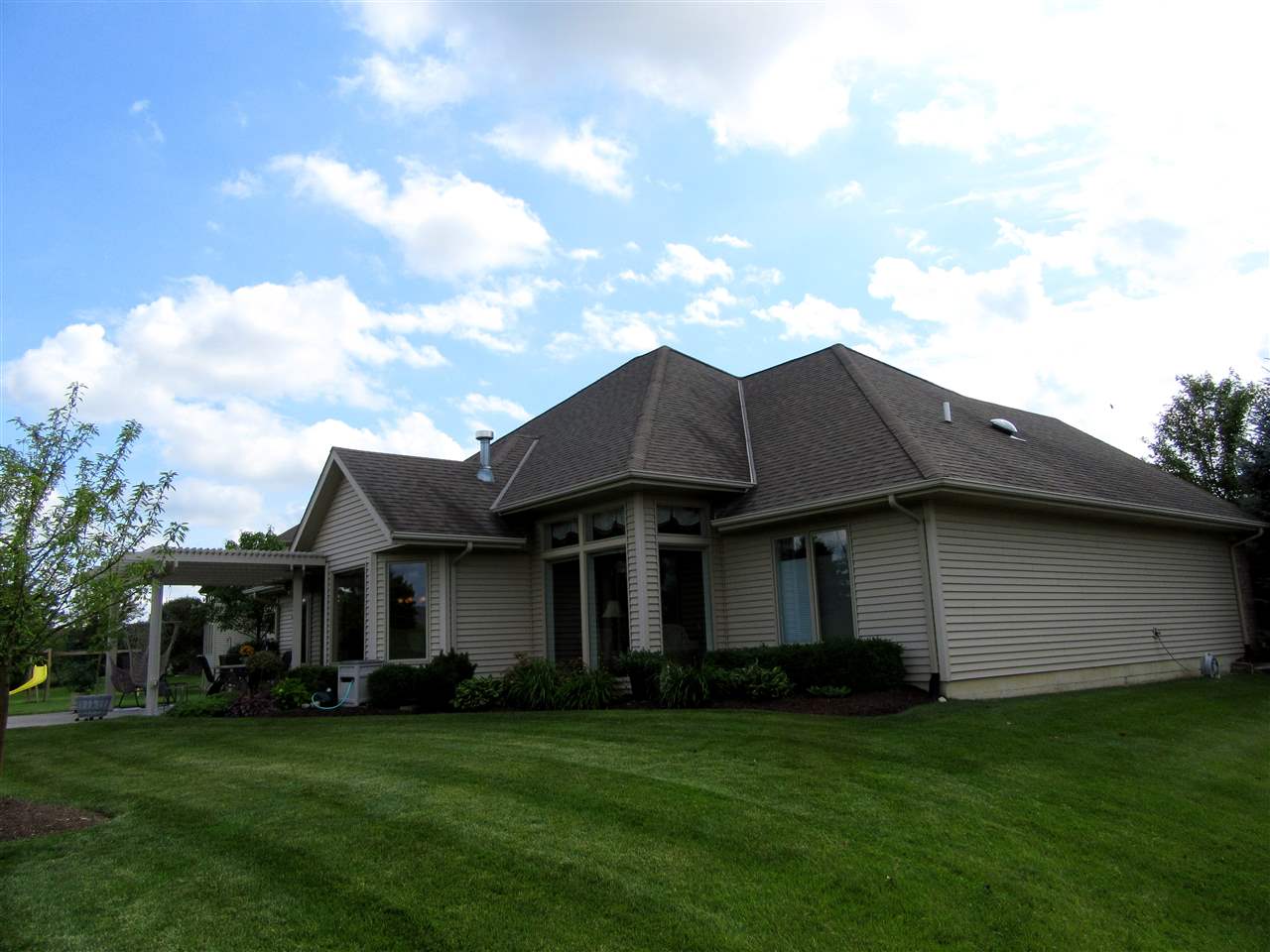 715 Red Bluff Dr, Fort Wayne, IN 46814 photo 23