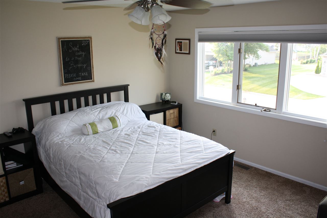 14823 Firethorne Path, Fort Wayne, IN 46814 photo 7