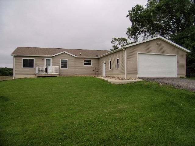 1920 W 500 S, Pleasant Lake, IN 46779 photo 1