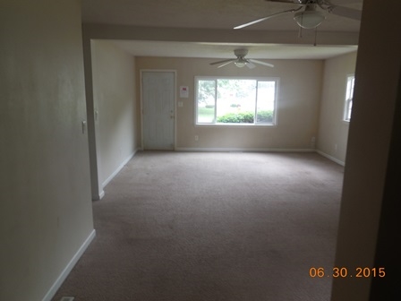 1702 W Ewing, South Bend, IN 46613 photo 2