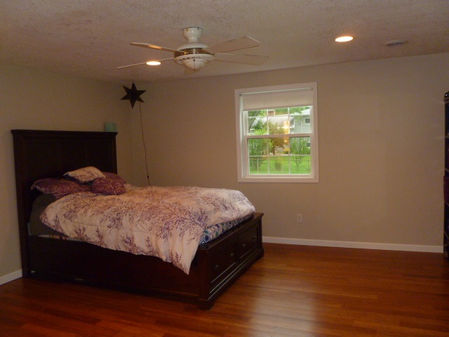 2096 Bellevue Dr, Fort Wayne, IN 46825 photo 9