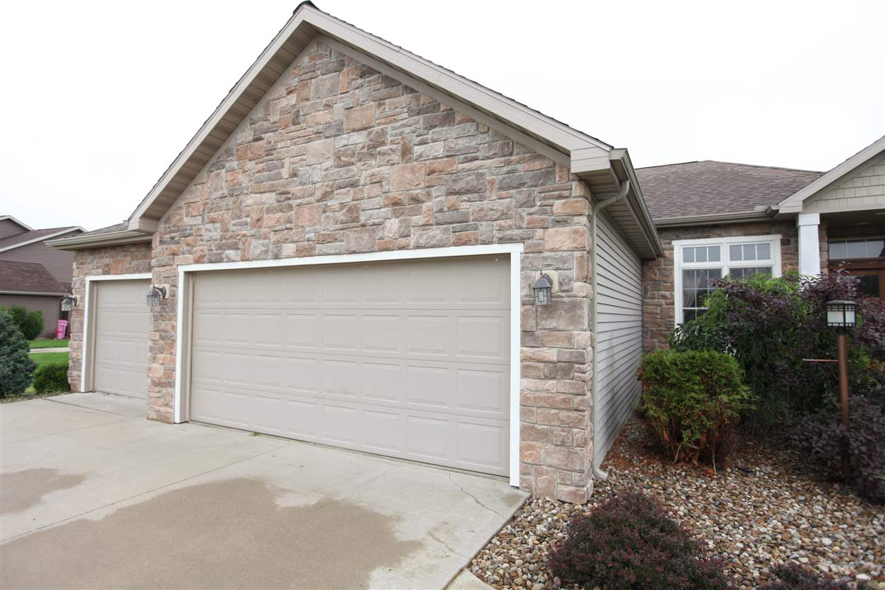 30025 Quail Pointe Dr, Granger, IN 46530 photo 31