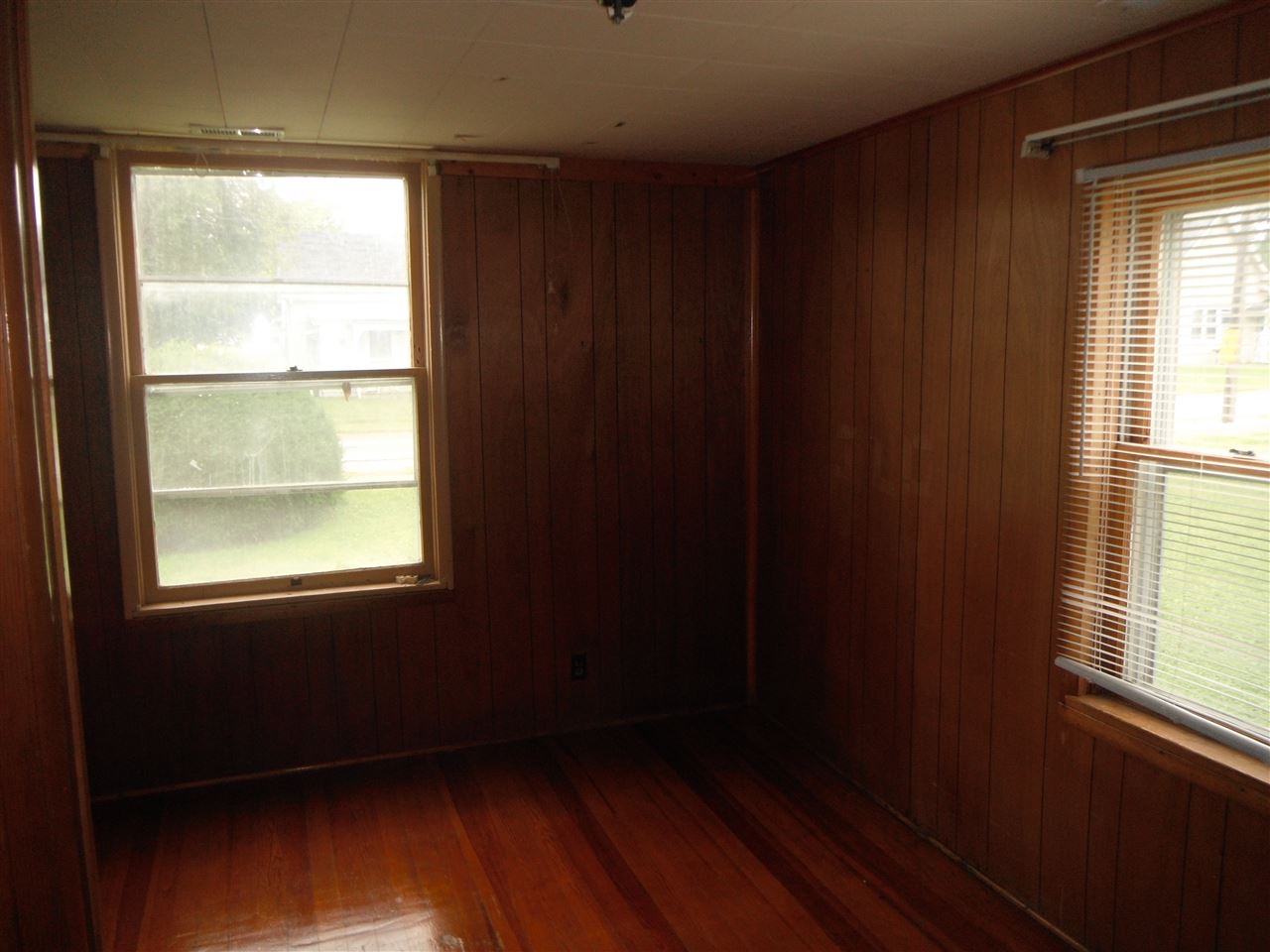 321 North St, Windfall, IN 46076 photo 9