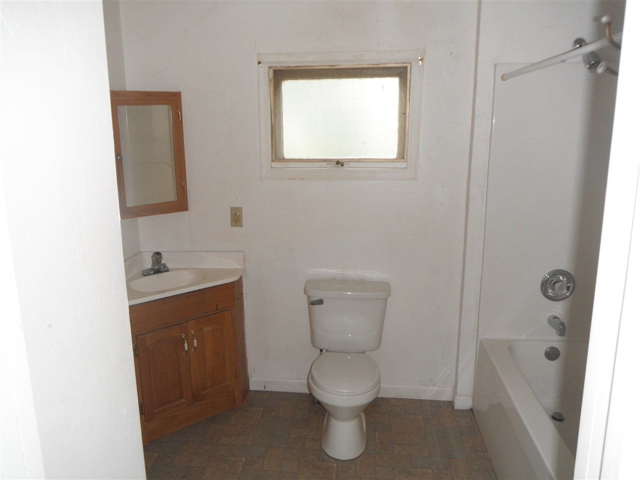 321 North St, Windfall, IN 46076 photo 10