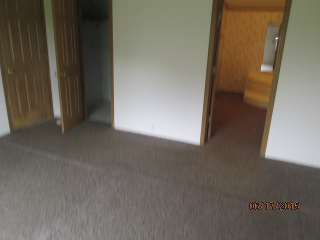 9104 Yoder Rd, Yoder, IN 46798 photo 13