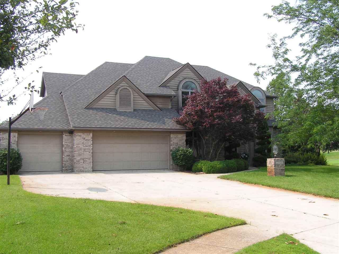2523 Green Ash Ct, Fort Wayne, IN 46845 photo 3
