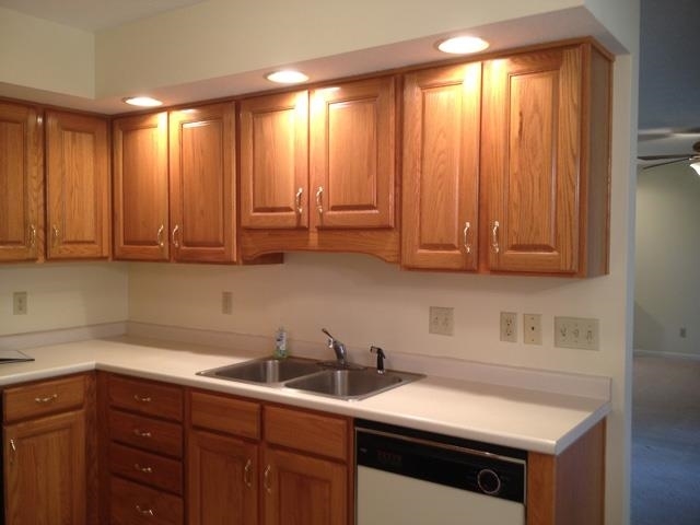 1621 S Patriot Dr, Yorktown, IN 47396 photo 7