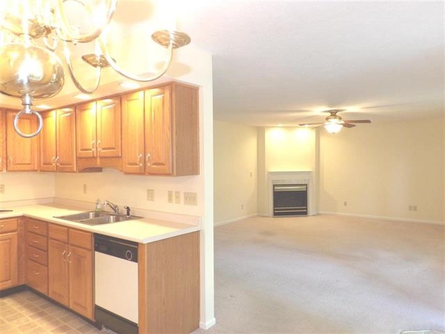 1621 S Patriot Dr, Yorktown, IN 47396 photo 6