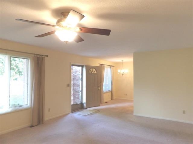 1621 S Patriot Dr, Yorktown, IN 47396 photo 5