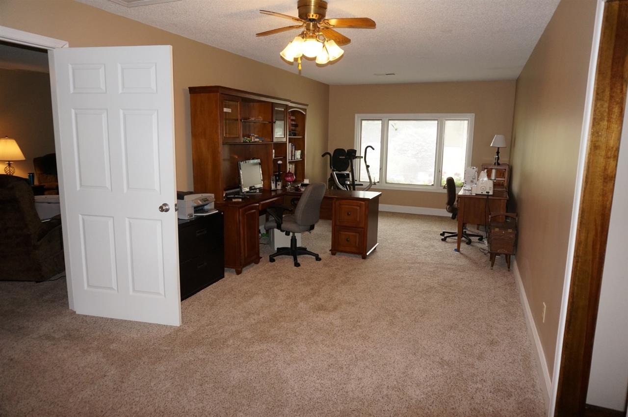 308 Crestview Dr, Owensville, IN 47665 photo 22
