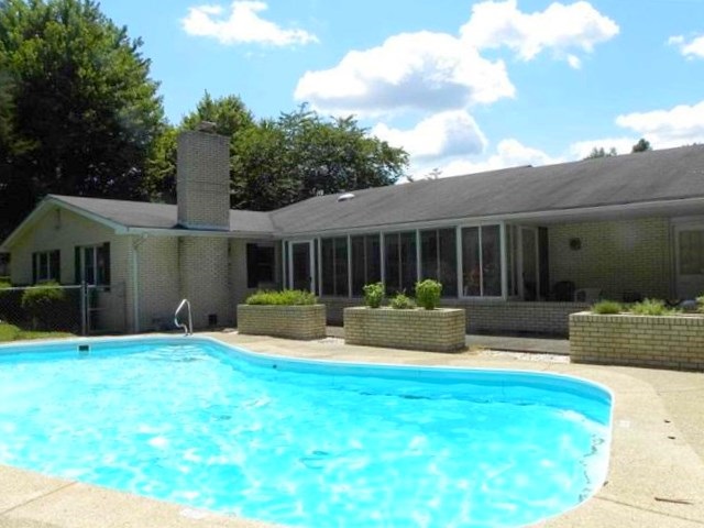 308 Crestview Dr, Owensville, IN 47665 photo 28