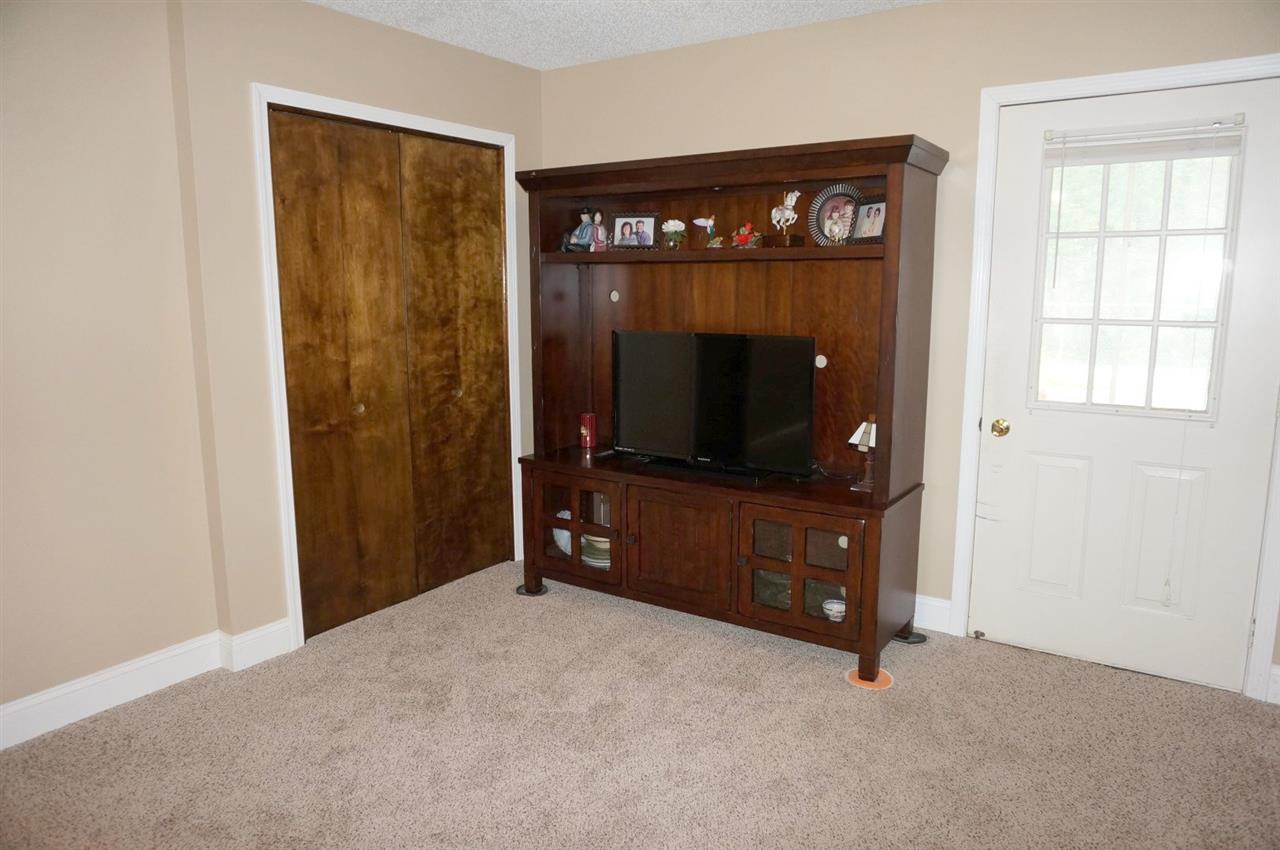 308 Crestview Dr, Owensville, IN 47665 photo 24