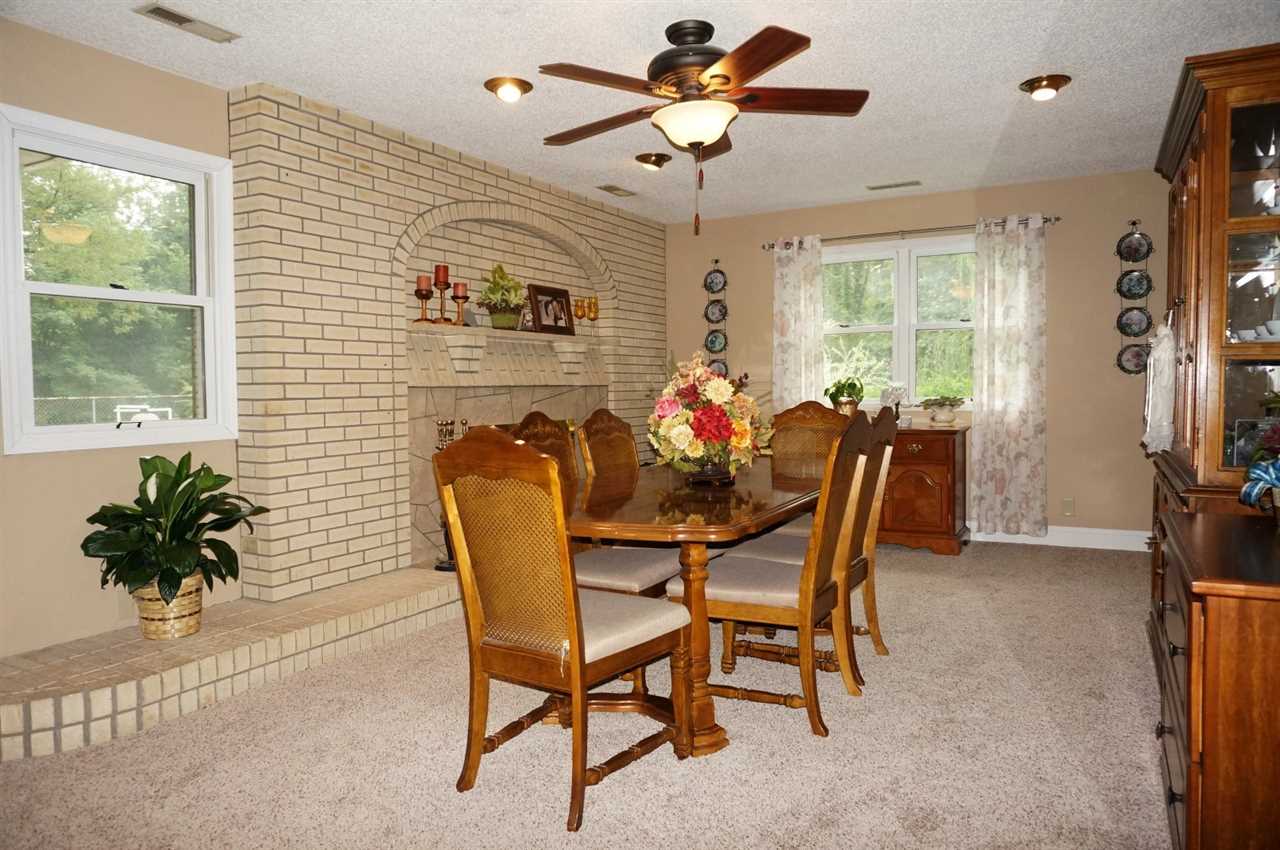 308 Crestview Dr, Owensville, IN 47665 photo 11