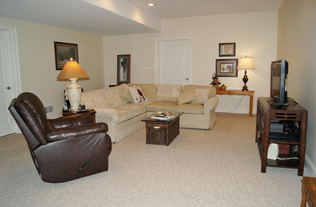 2676 Liberty Dr, Winona Lake, IN 46590 photo 16