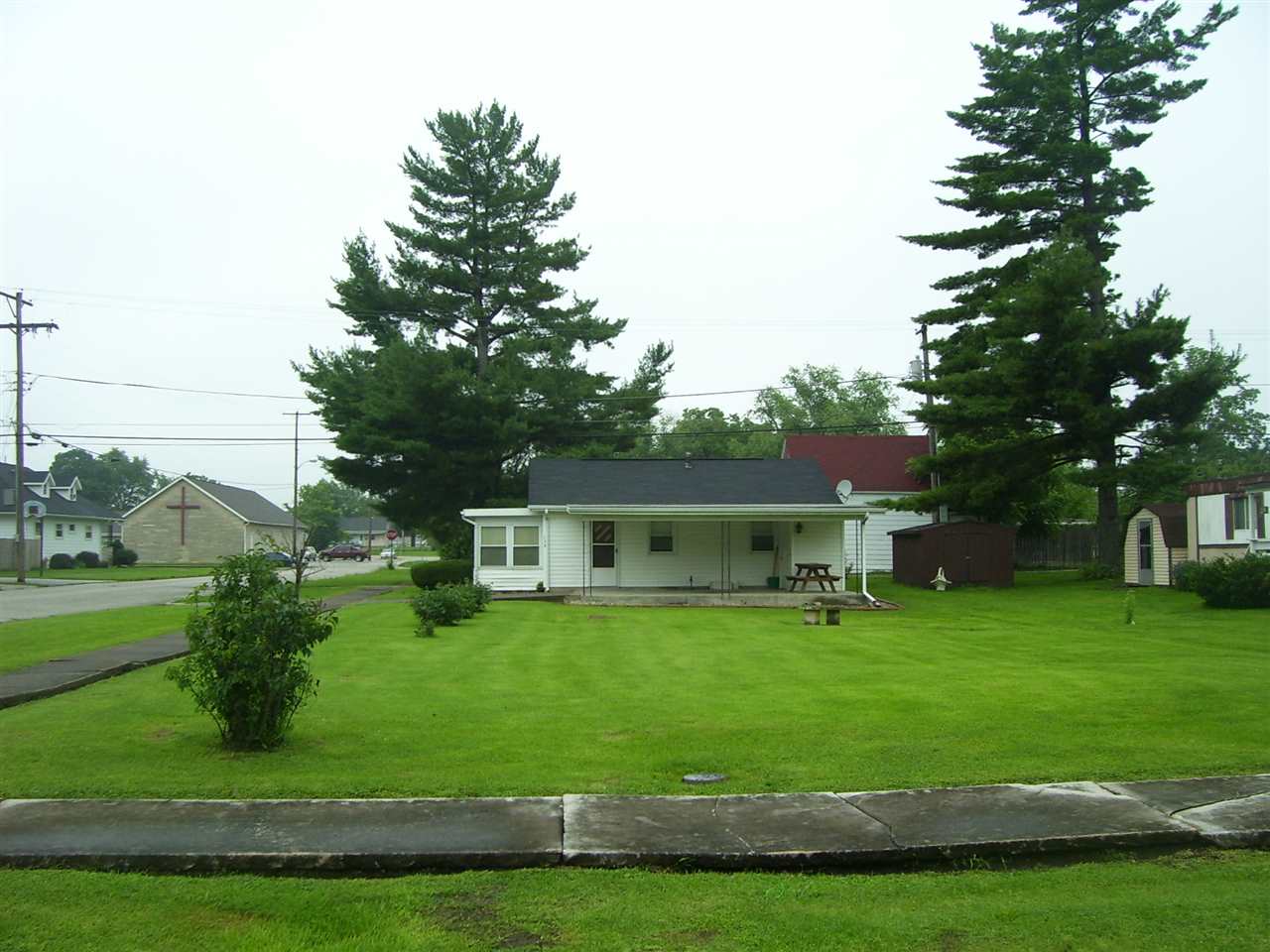 135 W Grissom St, Mitchell, IN 47446 photo 7