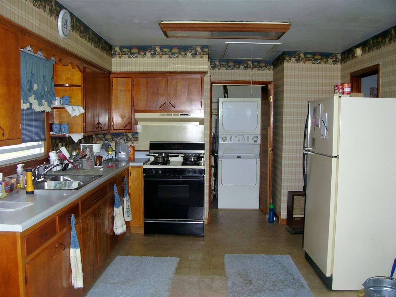 135 W Grissom St, Mitchell, IN 47446 photo 4