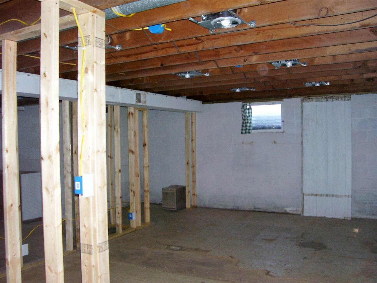 555 S 7th St, Mitchell, IN 47446 photo 13