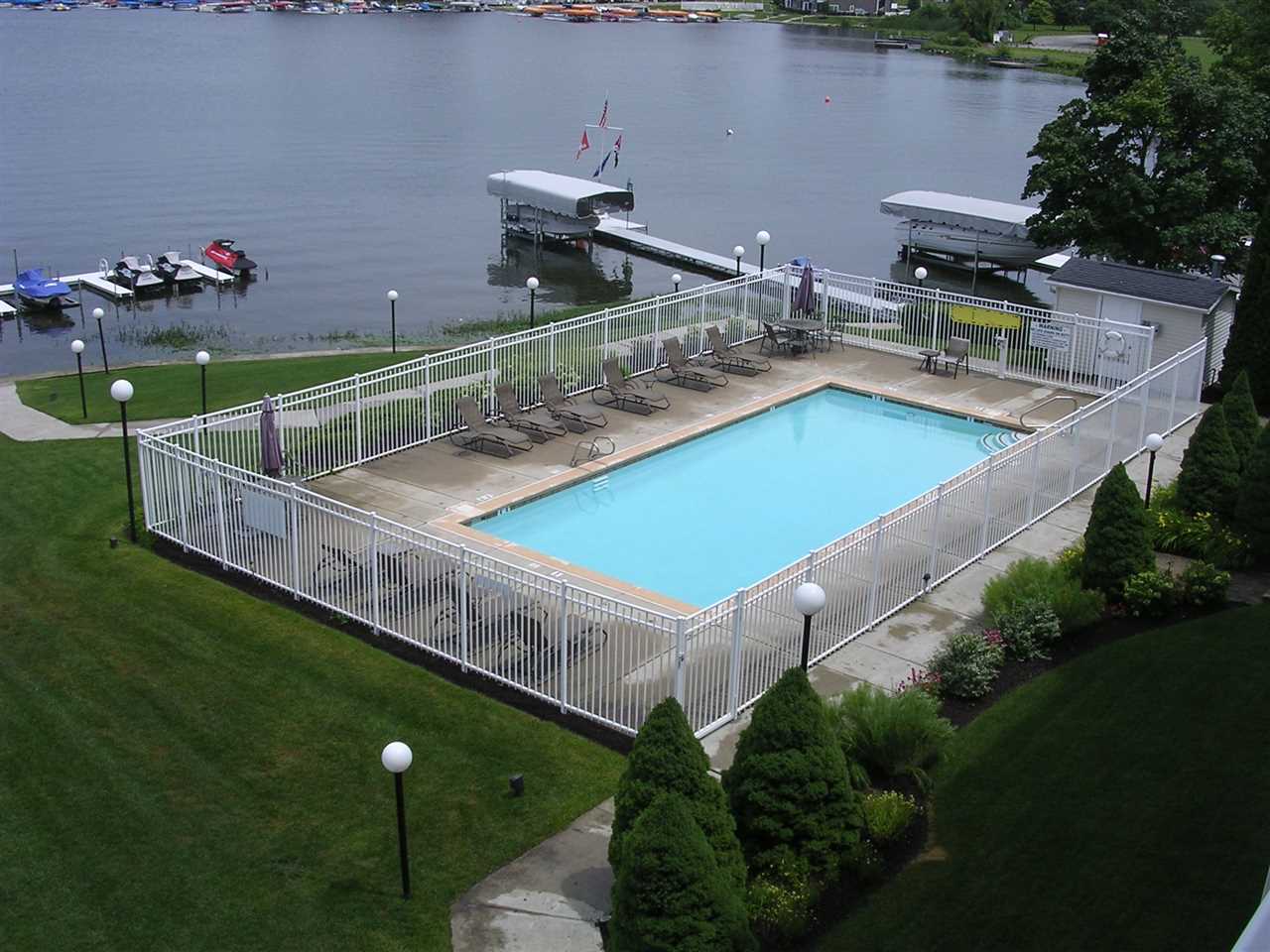 9042 E Hatchery Rd UNIT 7, Syracuse, IN 46567 photo 3