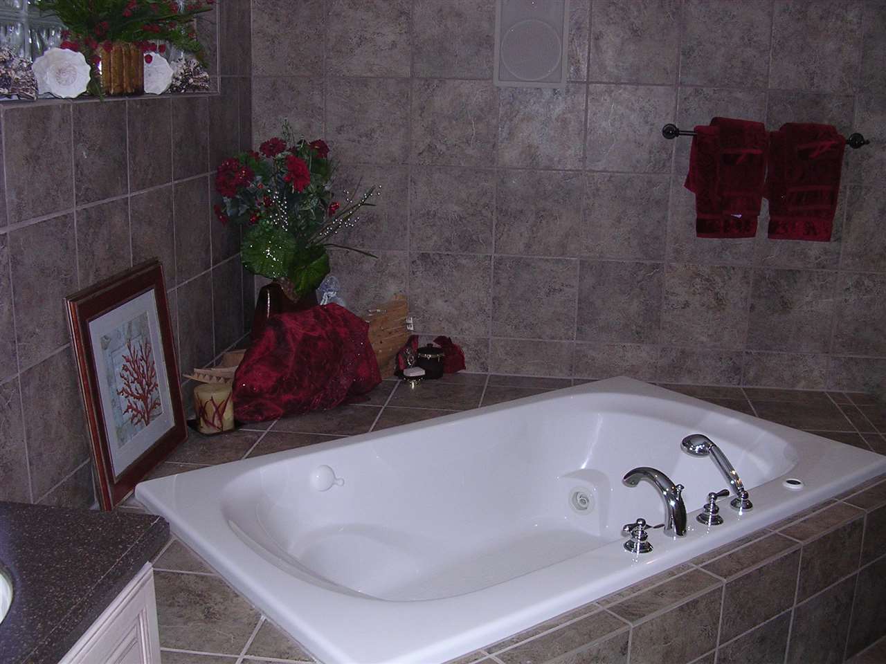9042 E Hatchery Rd UNIT 7, Syracuse, IN 46567 photo 14