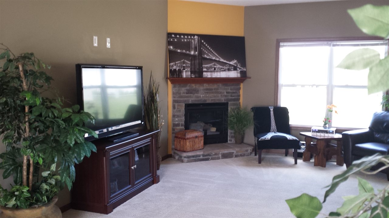 10116 Privet Dr, Fort Wayne, IN 46835 photo 6