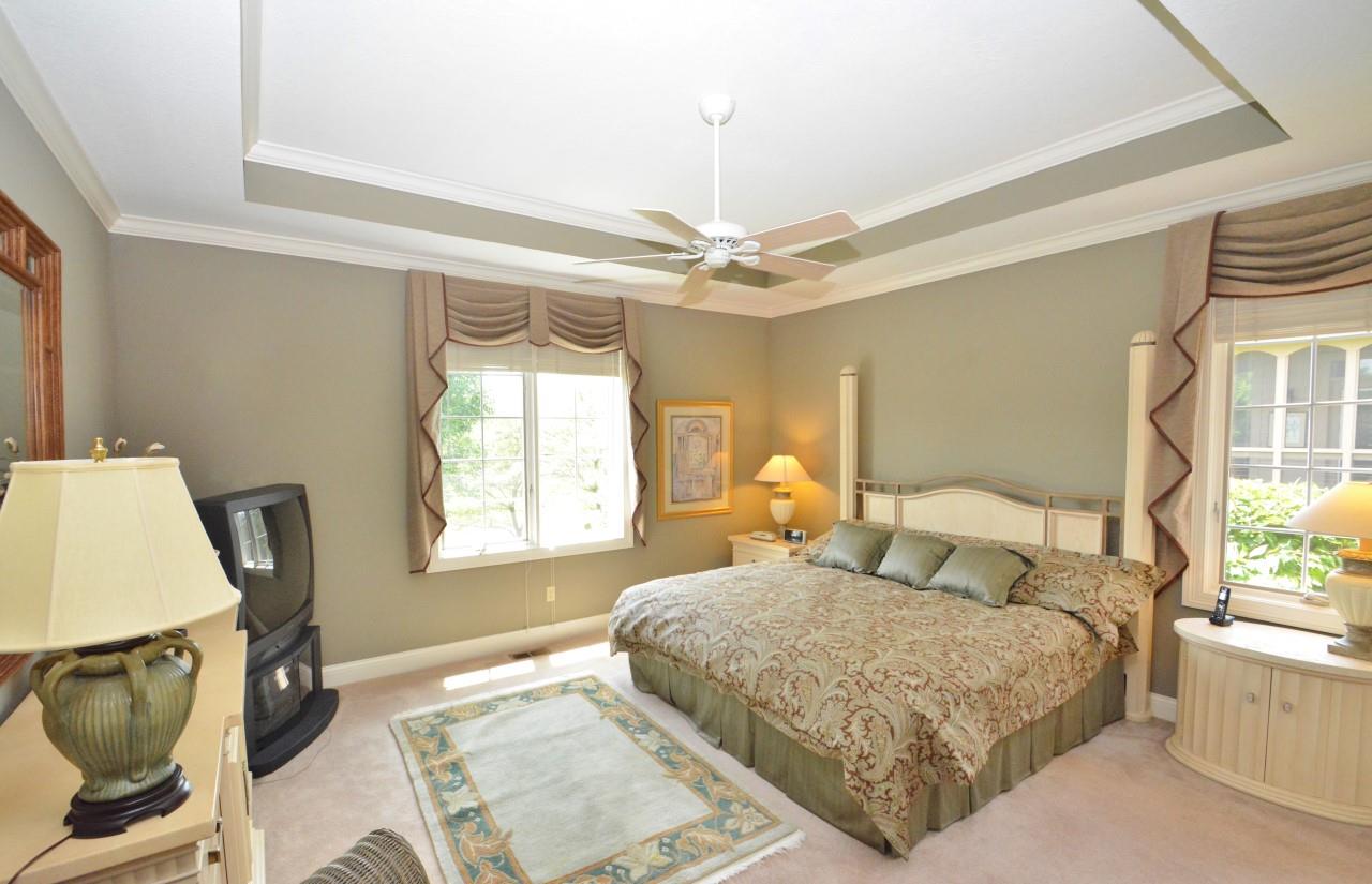 12031 Sycamore Lakes Ct, Fort Wayne, IN 46814 photo 9