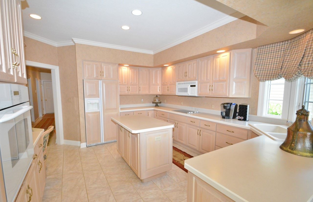 12031 Sycamore Lakes Ct, Fort Wayne, IN 46814 photo 14